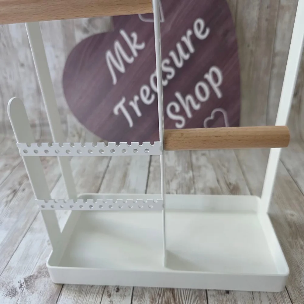 White Jewelry Organizer